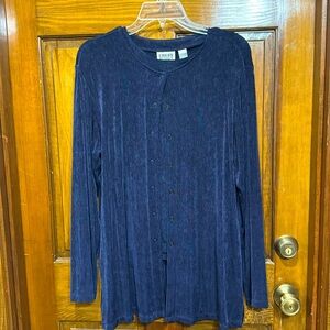 Chicos travel wear tank and over shirt navy blue